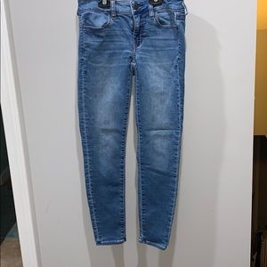 Women’s American Eagle Jeans